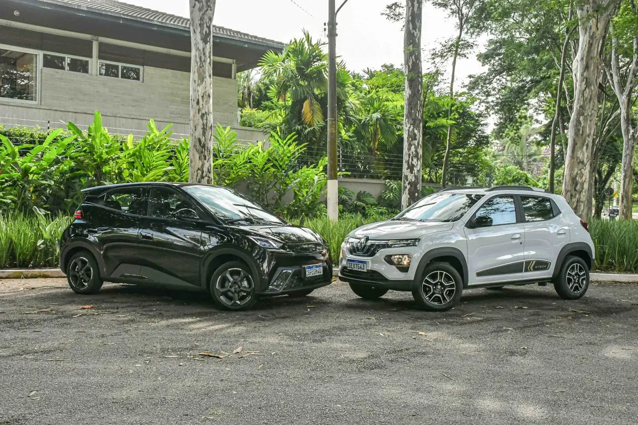 Kwid E Tech X Byd Dolphin Mini 2723 (10)