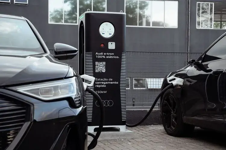 Audi E Tron Carregadores Eletricos 1