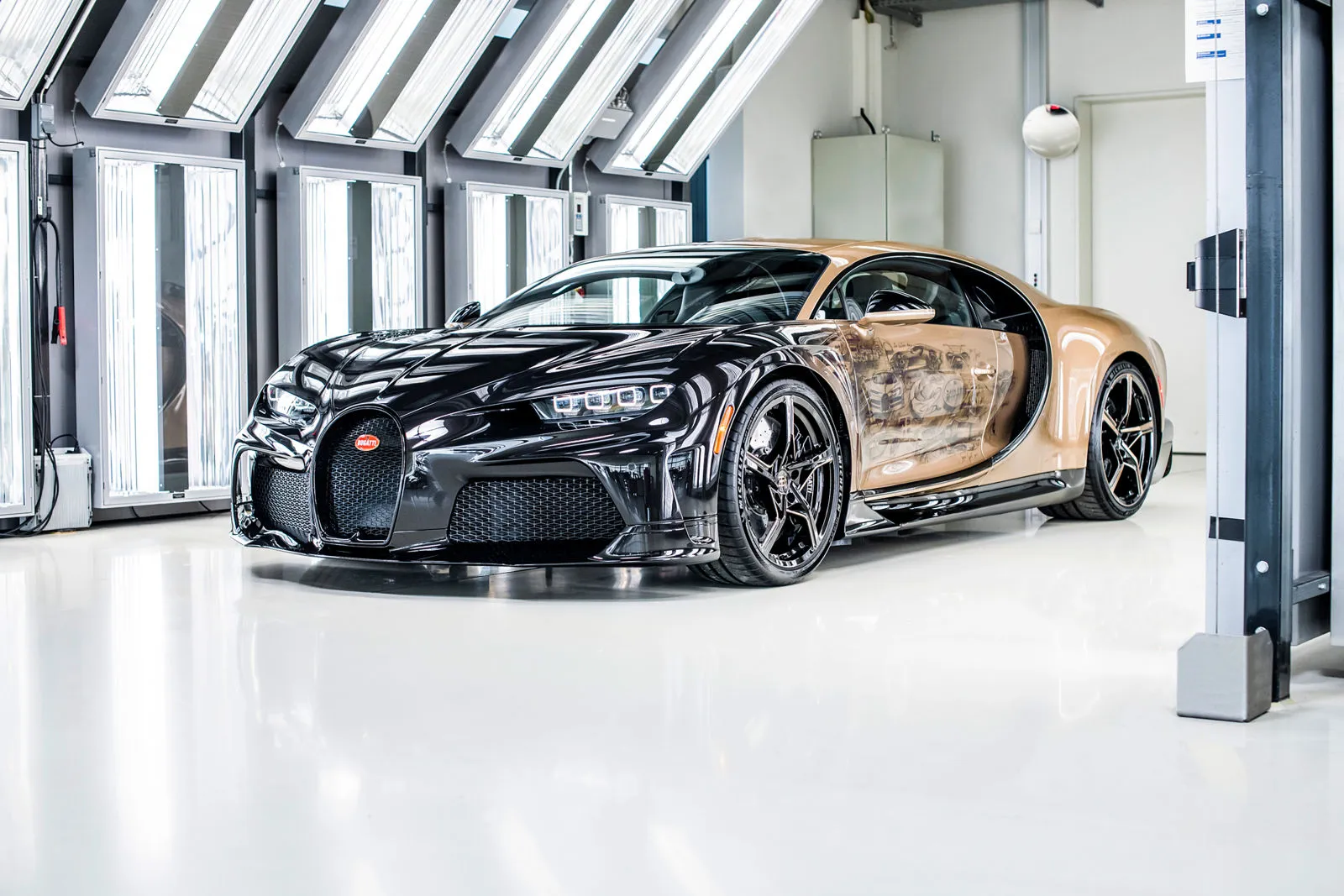 Bugatti Chiron Golden F1