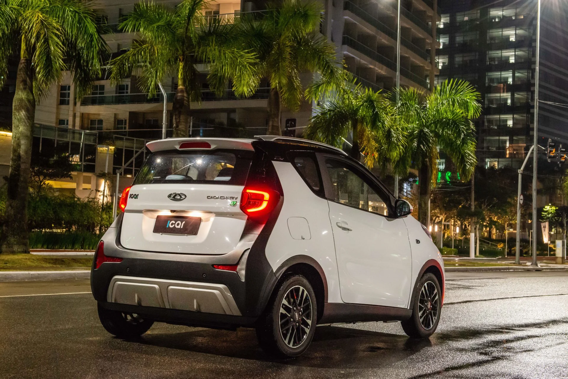 Chery Icar 5 1918x1280 F10