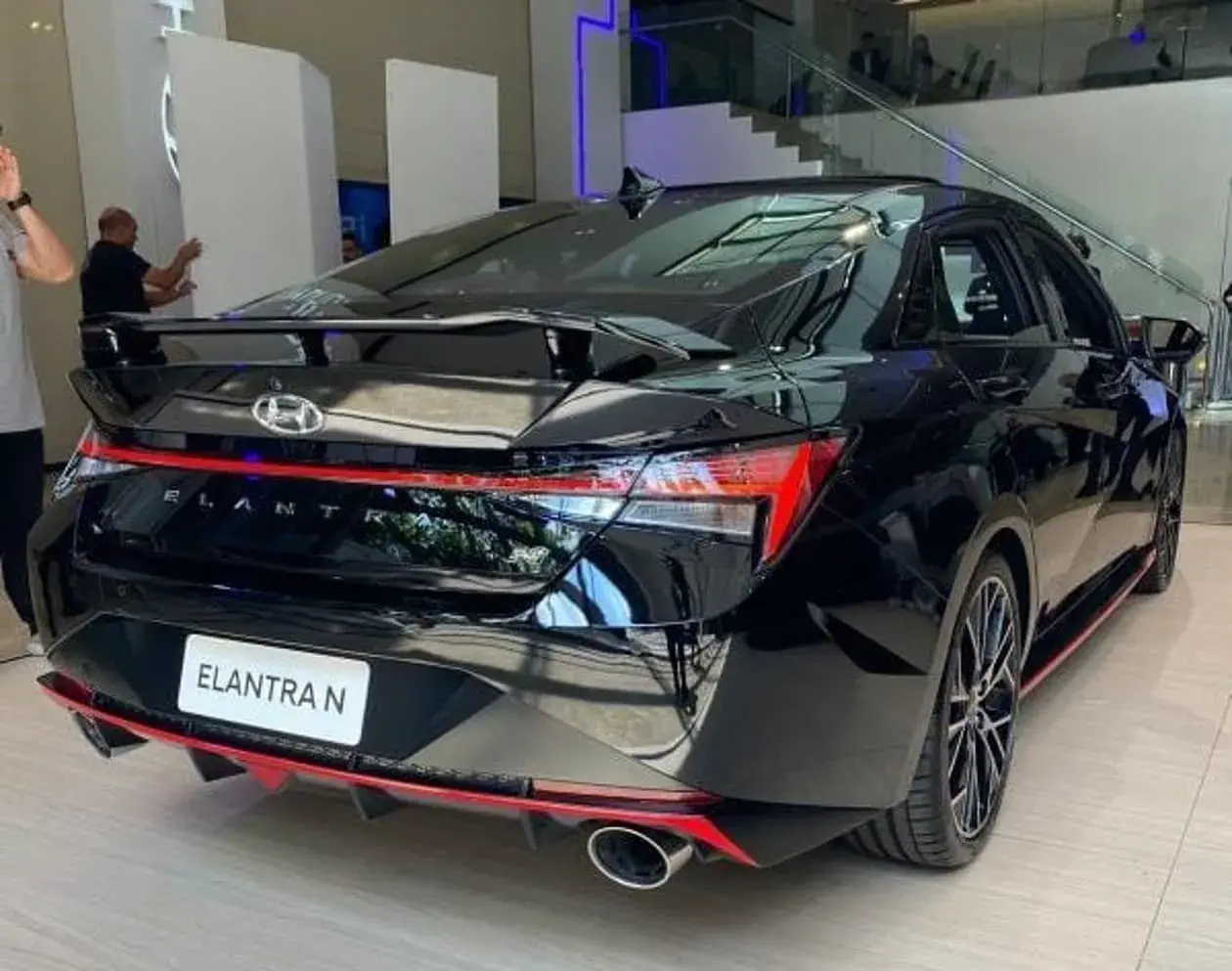 Hyundai Elantra N De Traseira Flagra