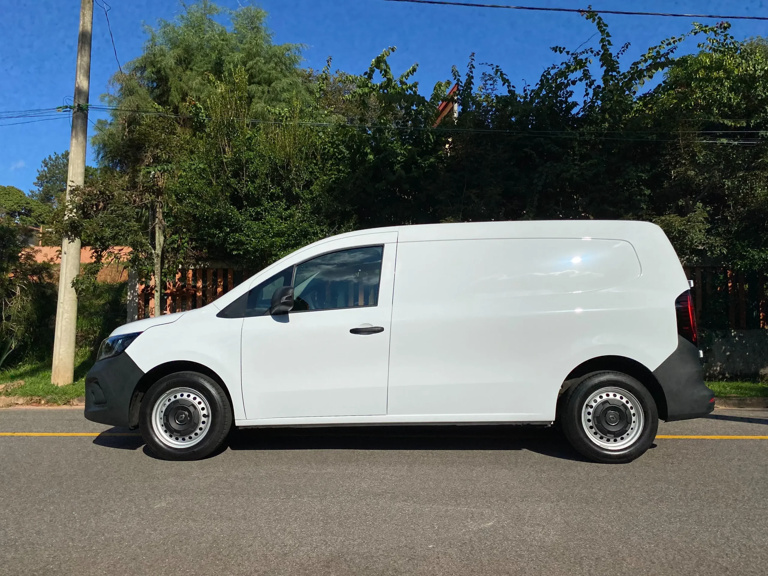 Renault Kangoo E-Tech 16