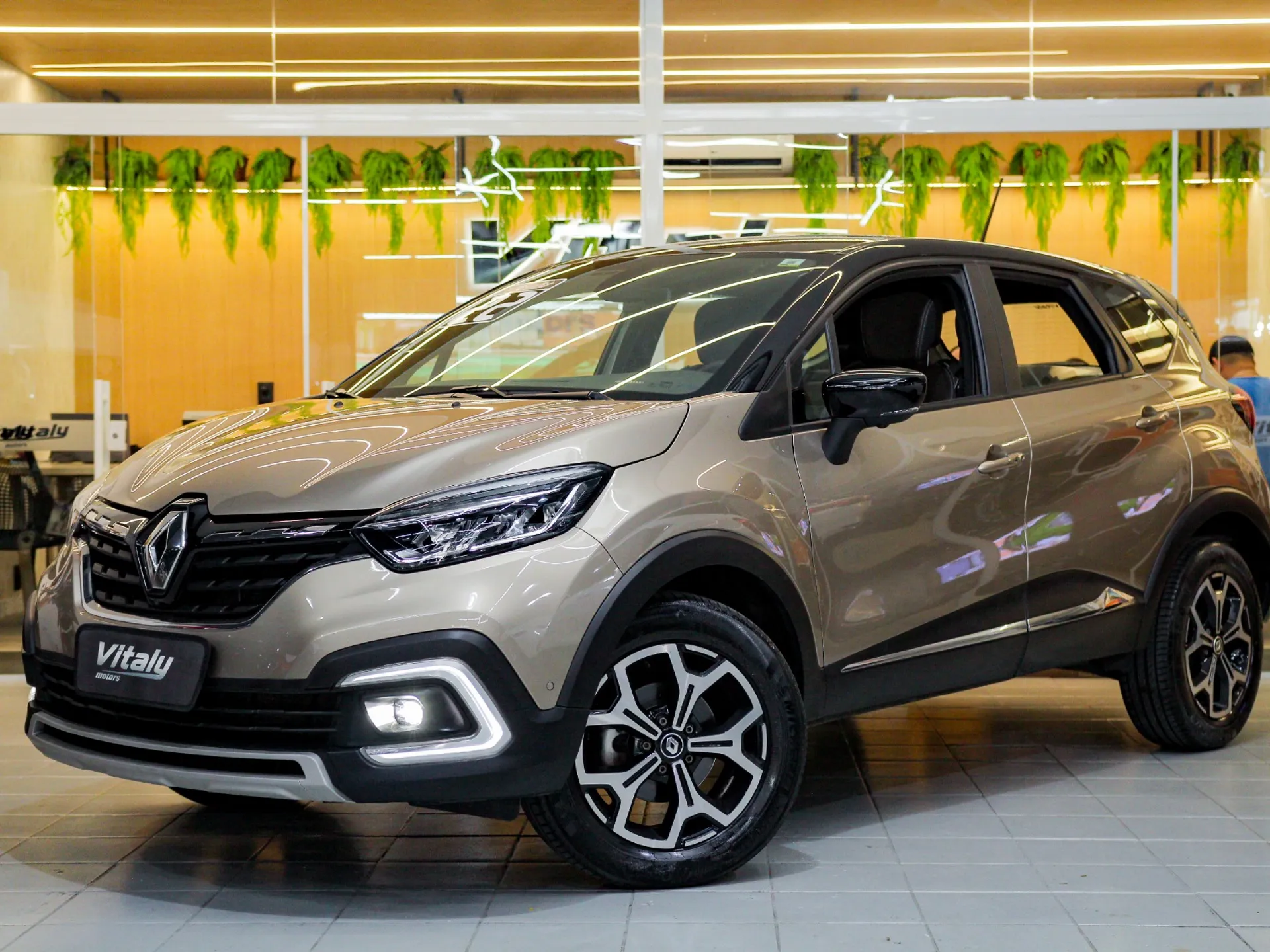 Renault Captur 1 3 Tce Flex Iconic Xtronic Wmimagem02062659325