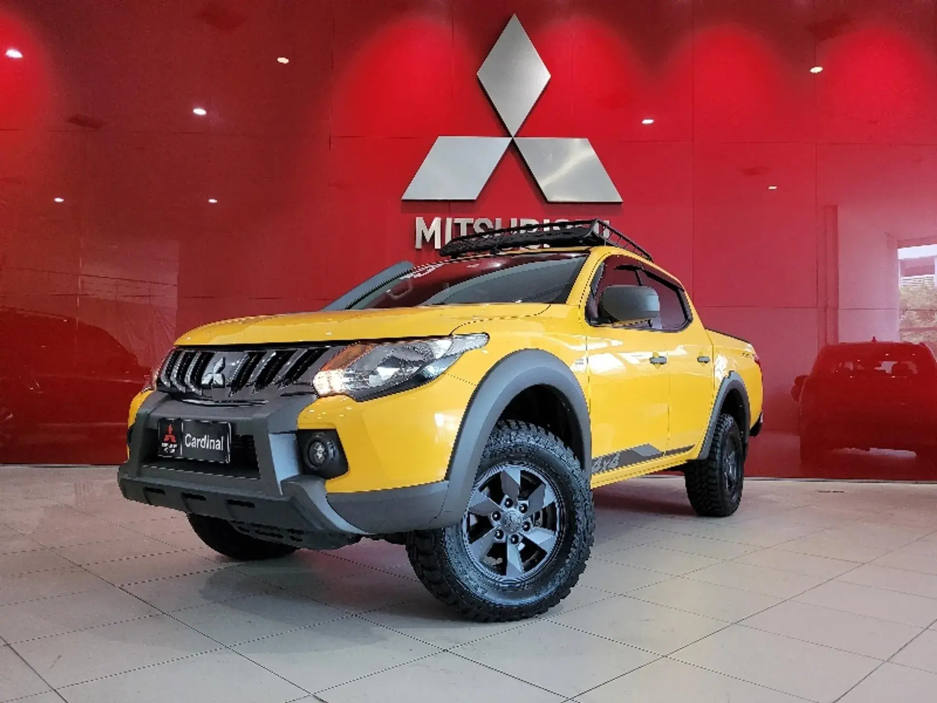 Mitsubishi L200 Triton 2.4 16v Turbo Diesel Savana Gls Cd 4x4 Automatico Wmimagem12465730764