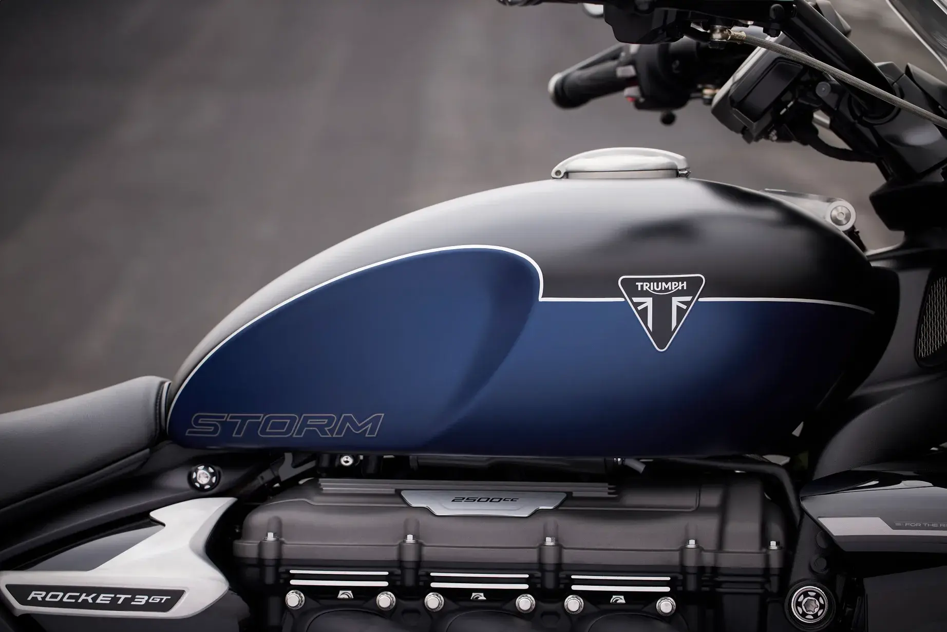 Triumph Rocket 3 Storm Gt 2024 (1)
