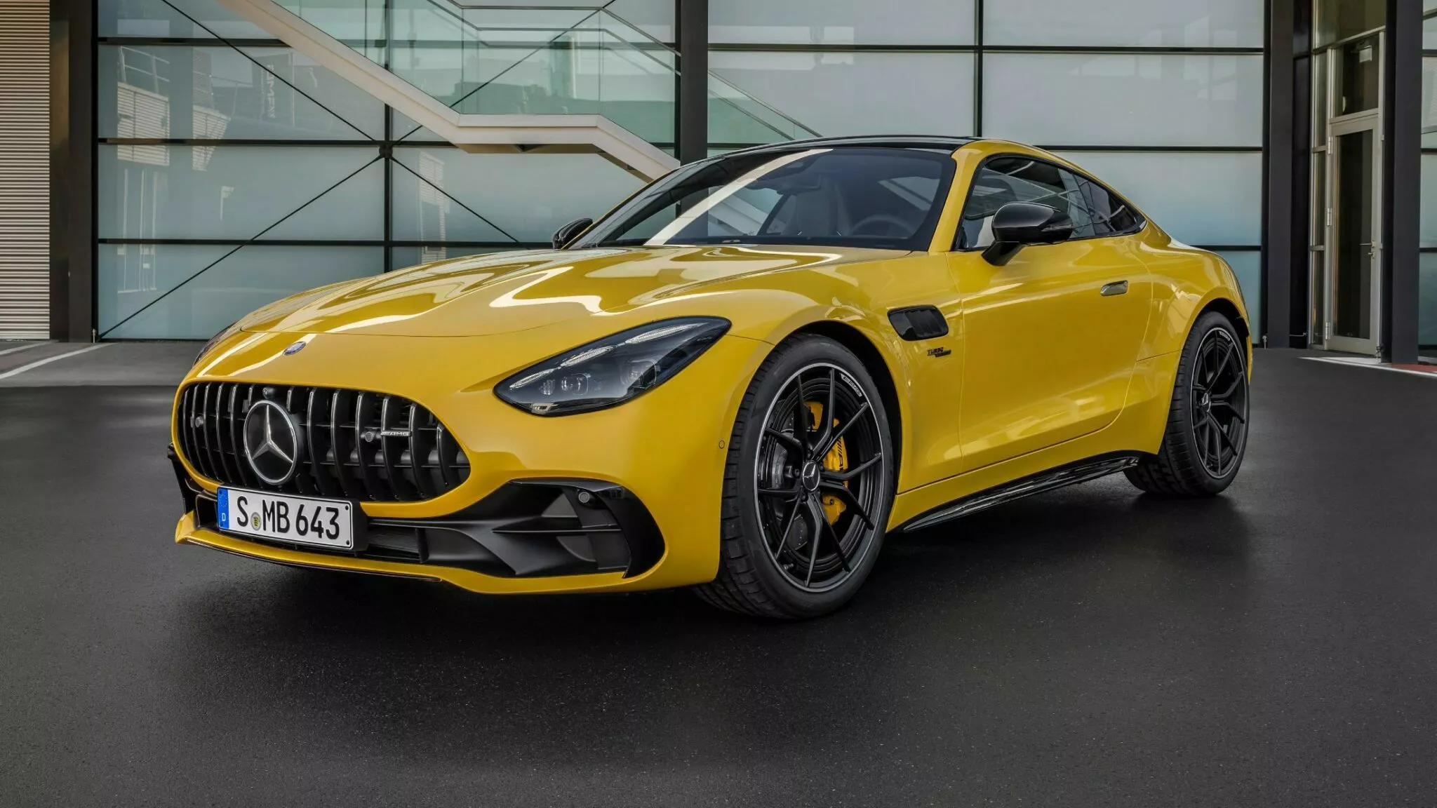 Mercedes Amg Gt 43 Coupé (1)