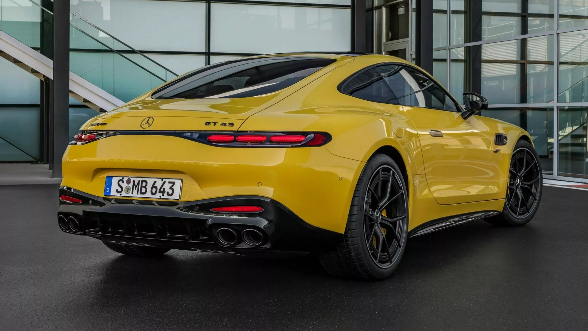 Mercedes Amg Gt 43 Coupé (6)