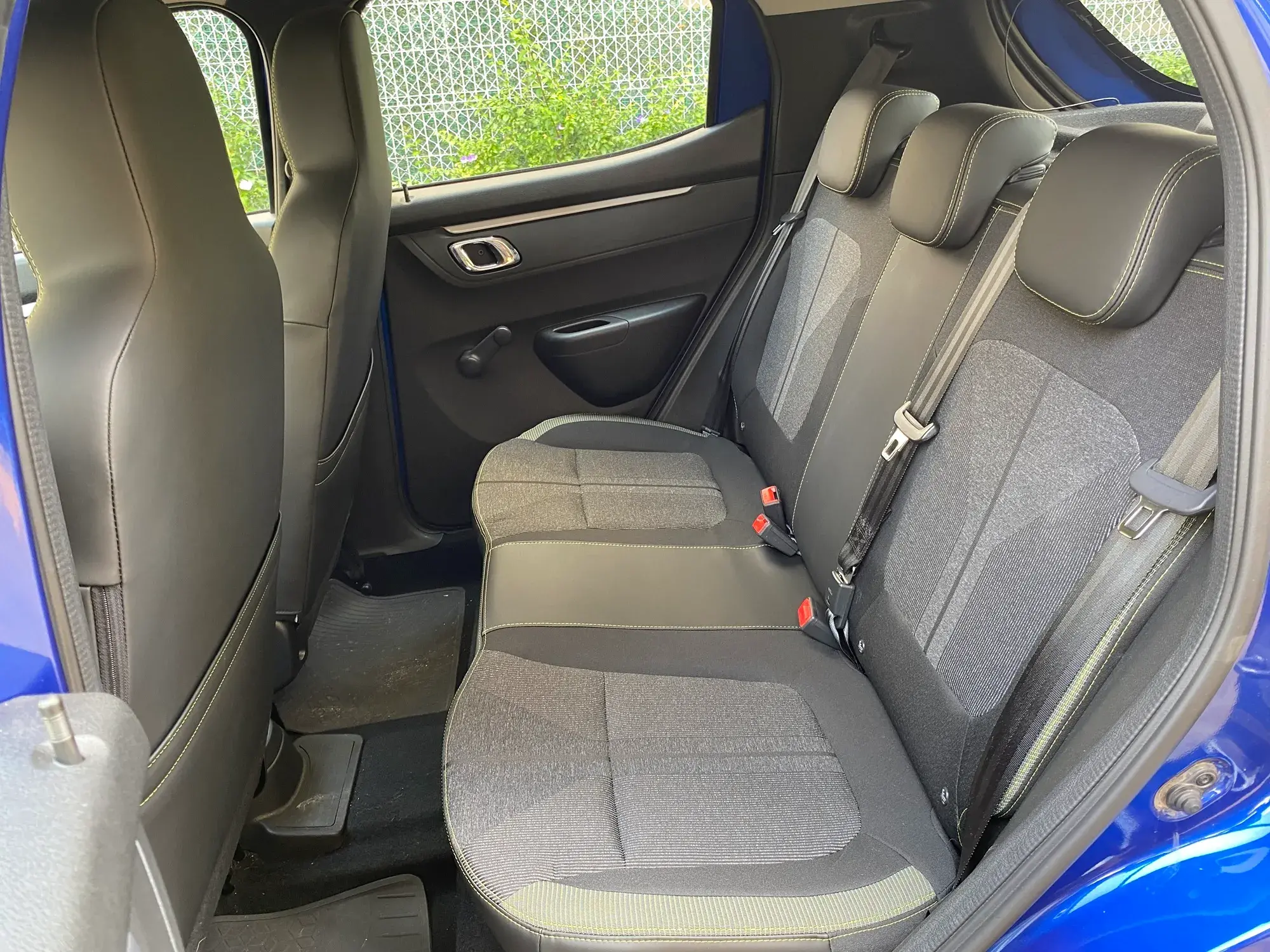 Renault Kwid Outsider 17