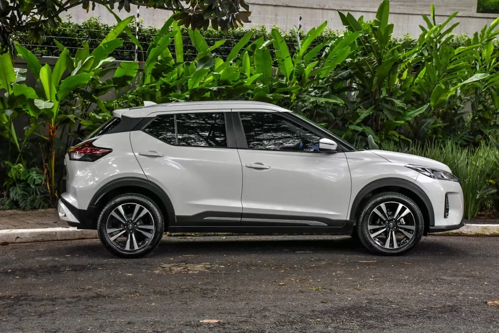 Nissan Kicks Advance 2565