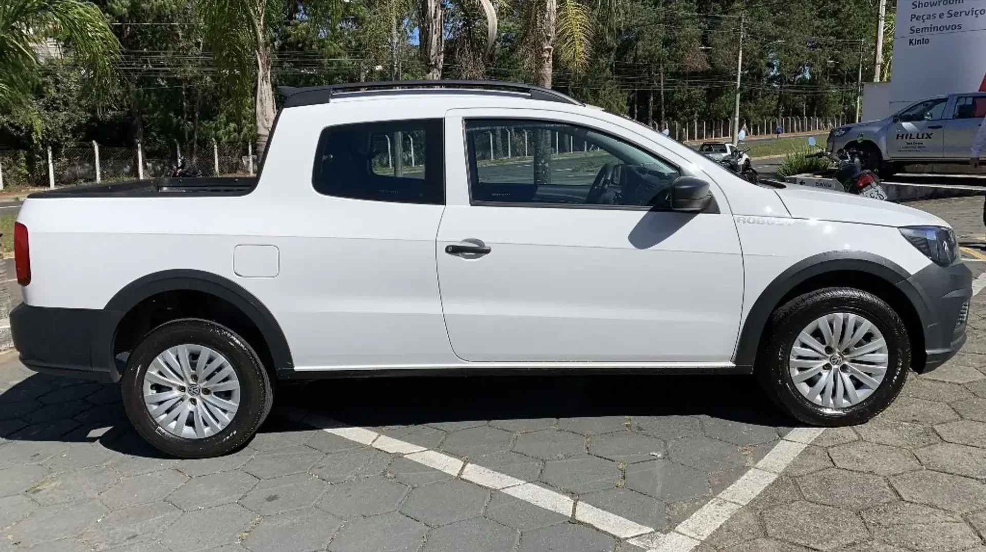 Volkswagen Saveiro 1.6 Msi Robust Cd 8v Flex 2p Manual Wmimagem14384741050