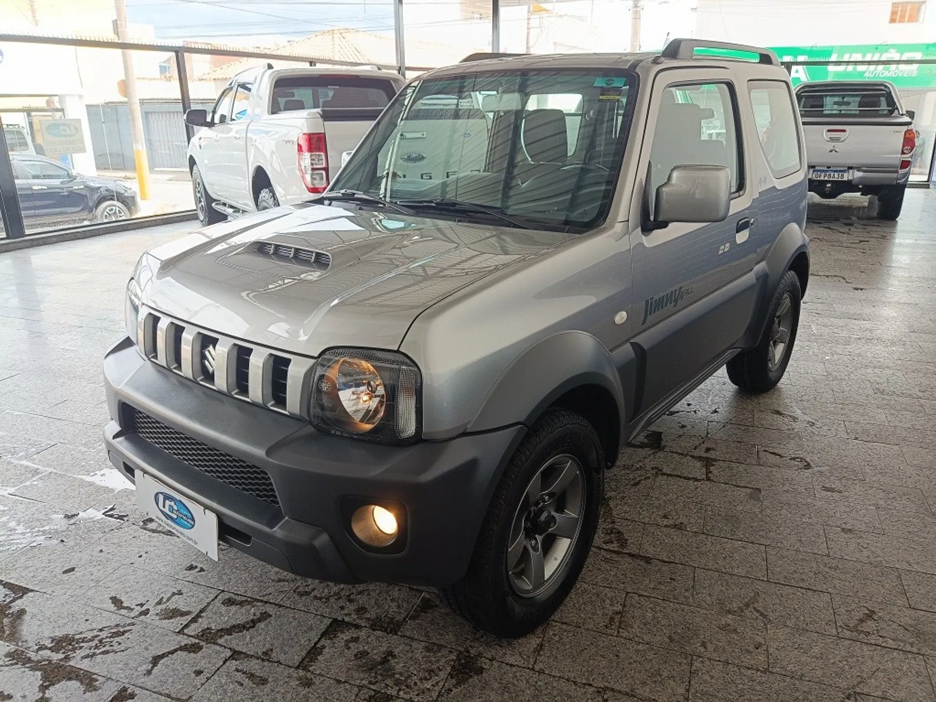 Suzuki Jimny 1 3 4all 4x4 16v Gasolina 2p Manual Wmimagem11411696097
