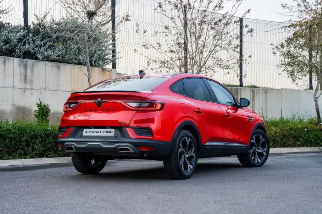 Renault Arkana E Tech Hybrid 8