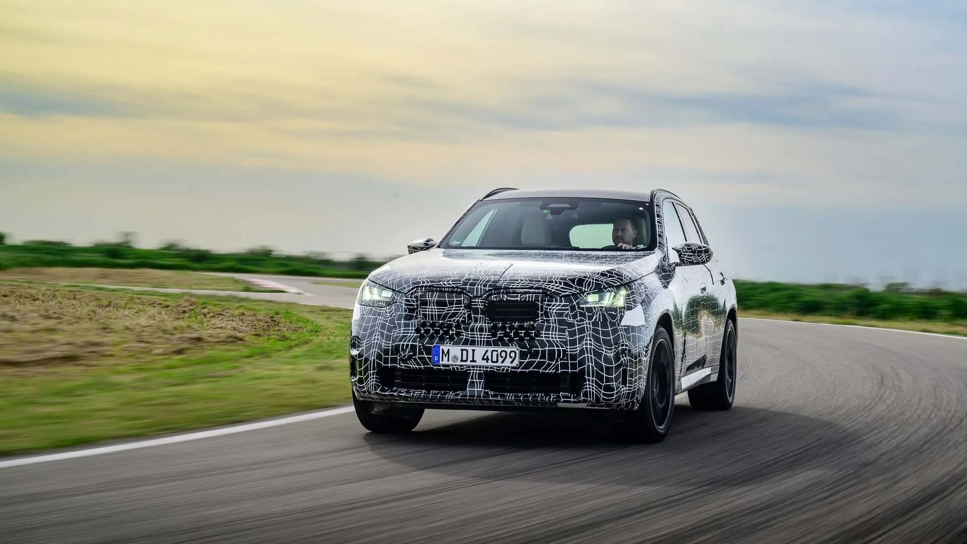 Bmw X3 Camuflado (5)