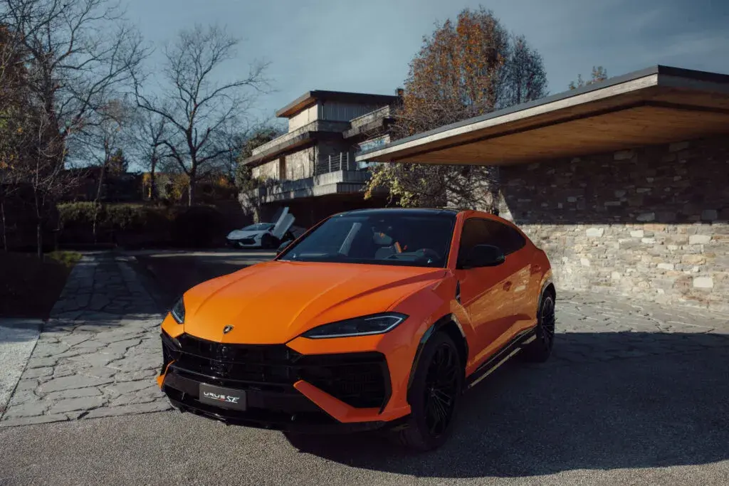 Lamborghini Urus Se Destaque