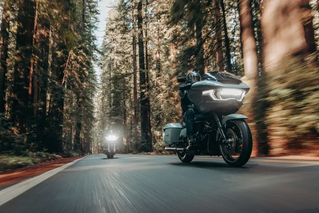 Harley Davidson Road Glide 2024 Movimento