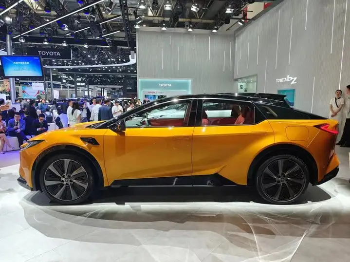 Toyota bZ3C
