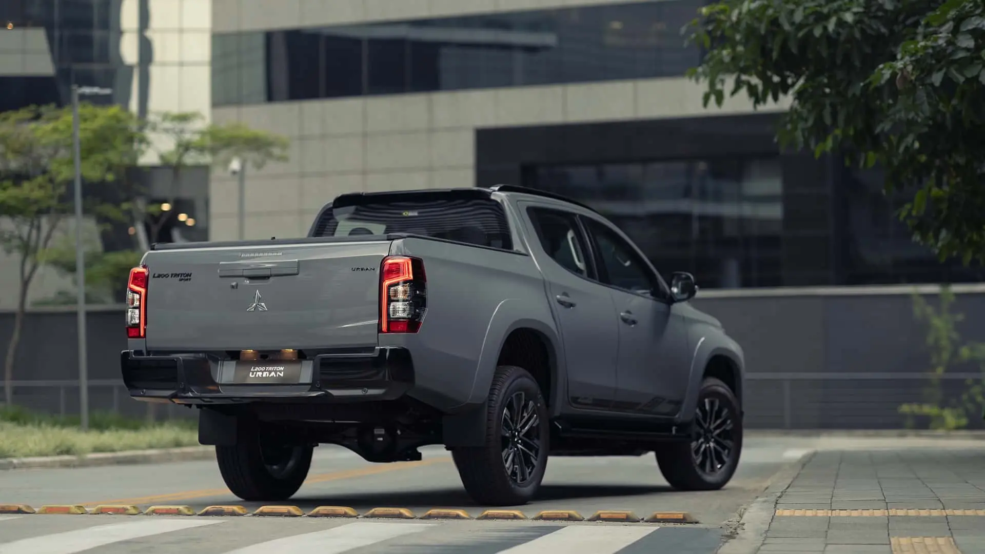 Mitsubishi L200 Triton Sport Urban 3