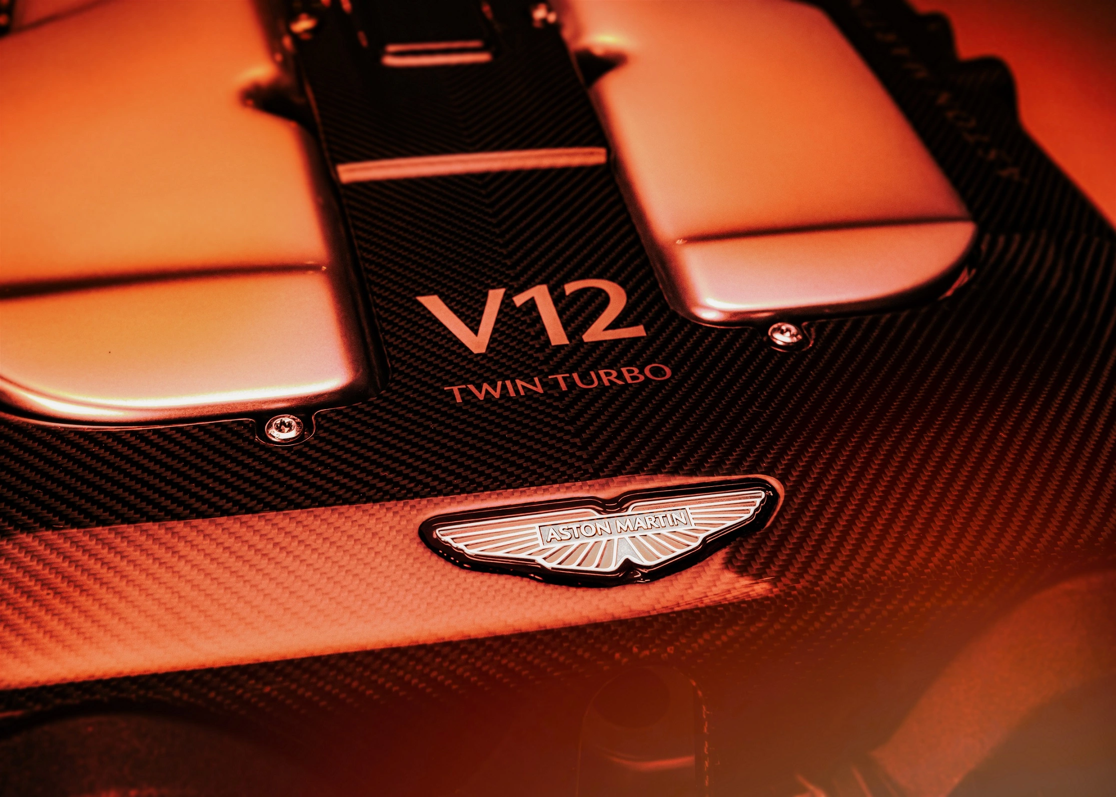 Motor Aston Martin V12