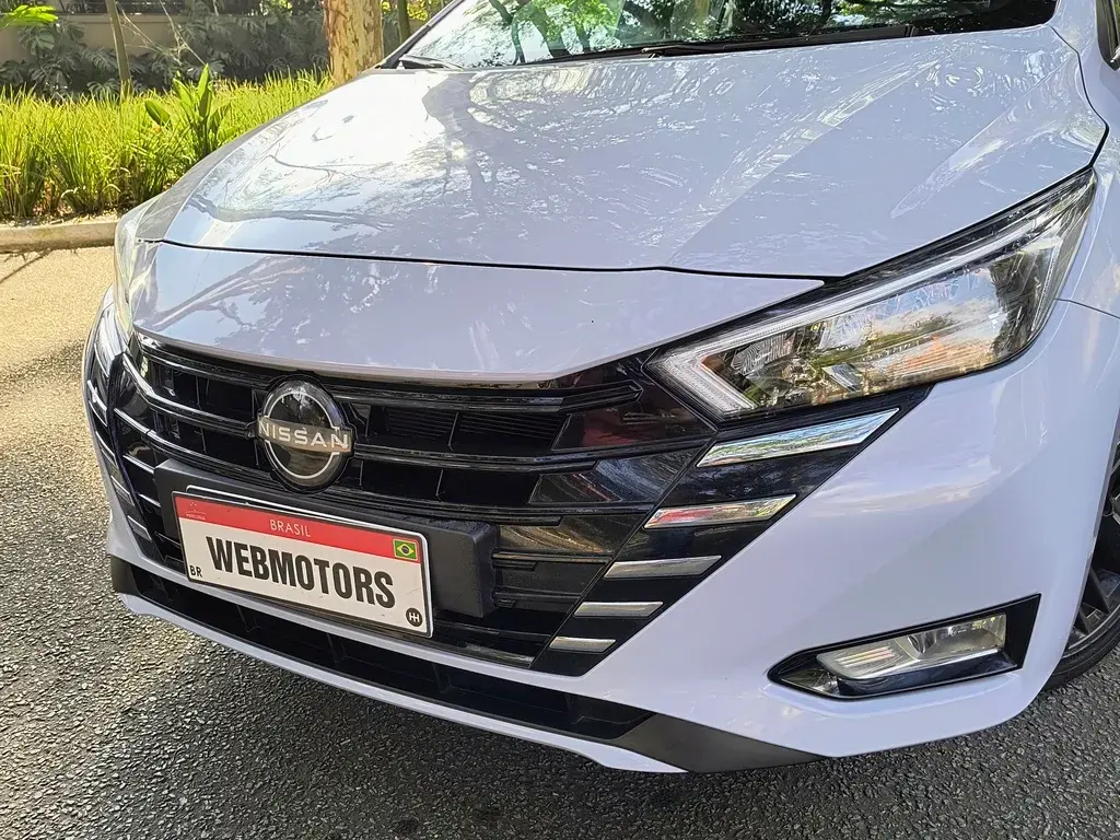 Nissan Versa Exclusive (14)