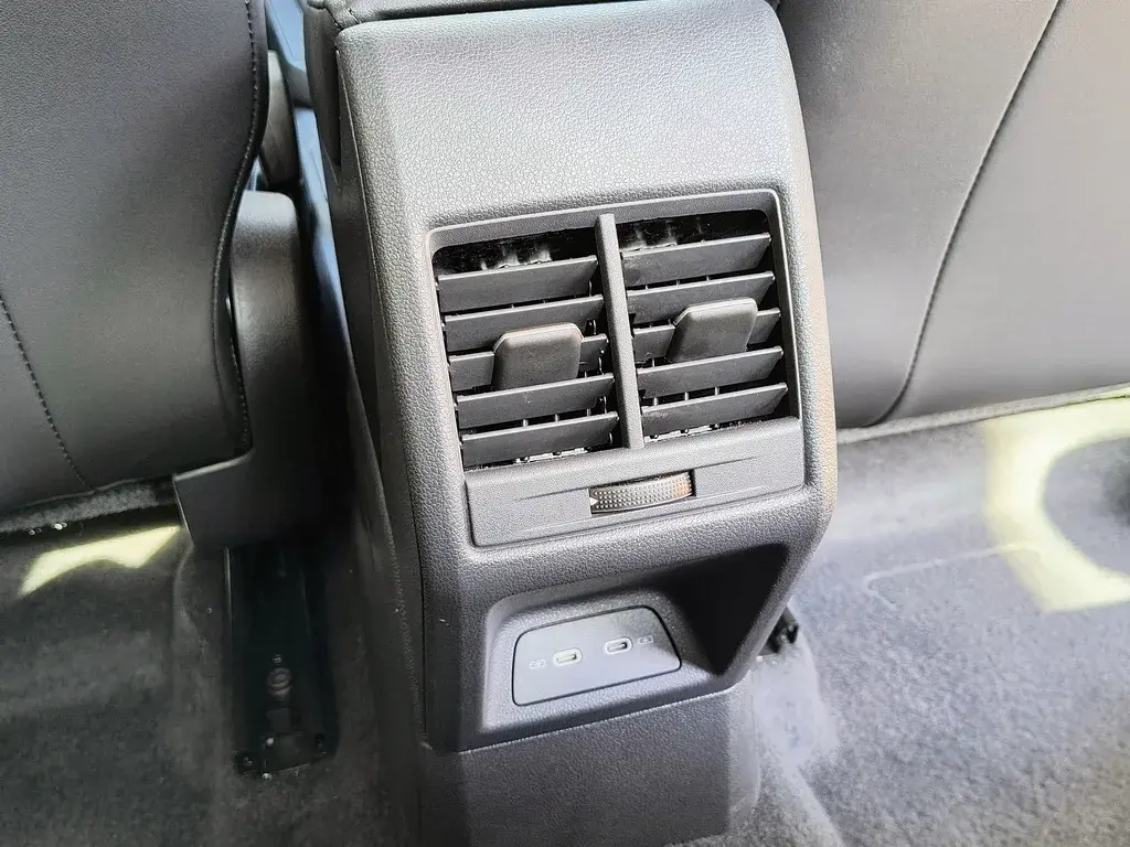 Volkswagen Virtus Comfortline (2)
