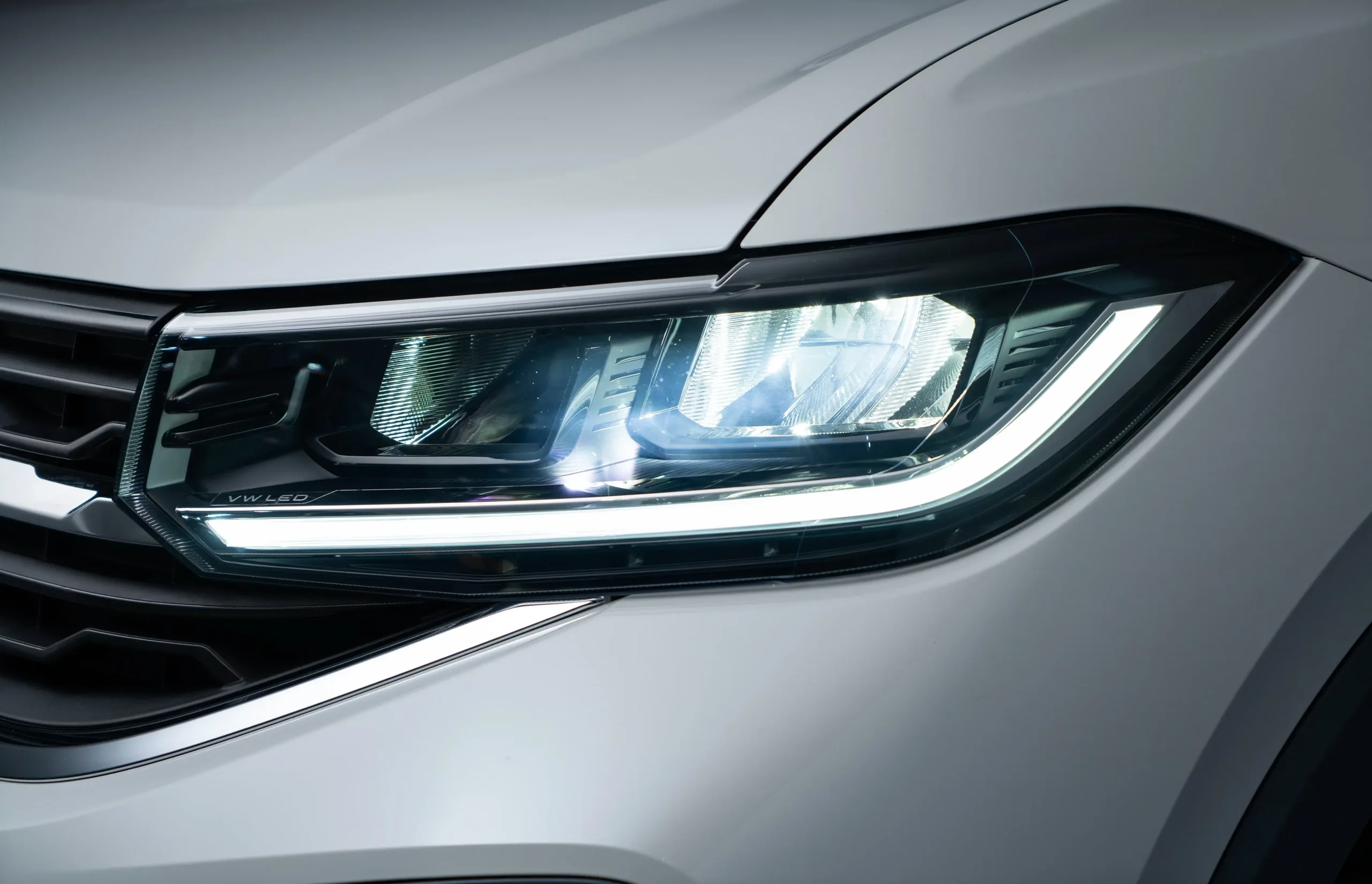 Volkswagen T Cross Highline 2025 (1)