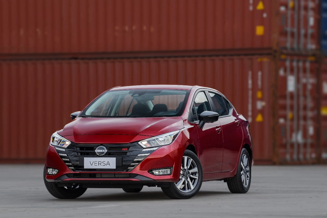 Nissan Versa 2025 (6)