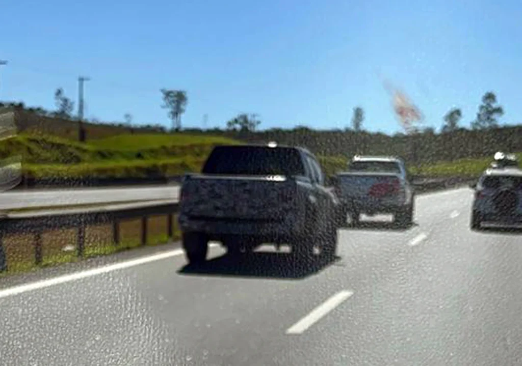 Vídeo mostra flagra da nova Volkswagen Amarok