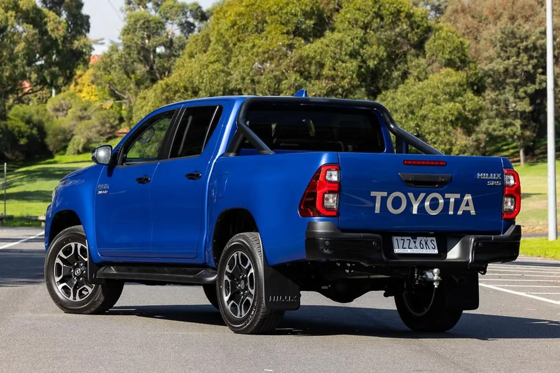Toyota Hilux Híbrida (3)