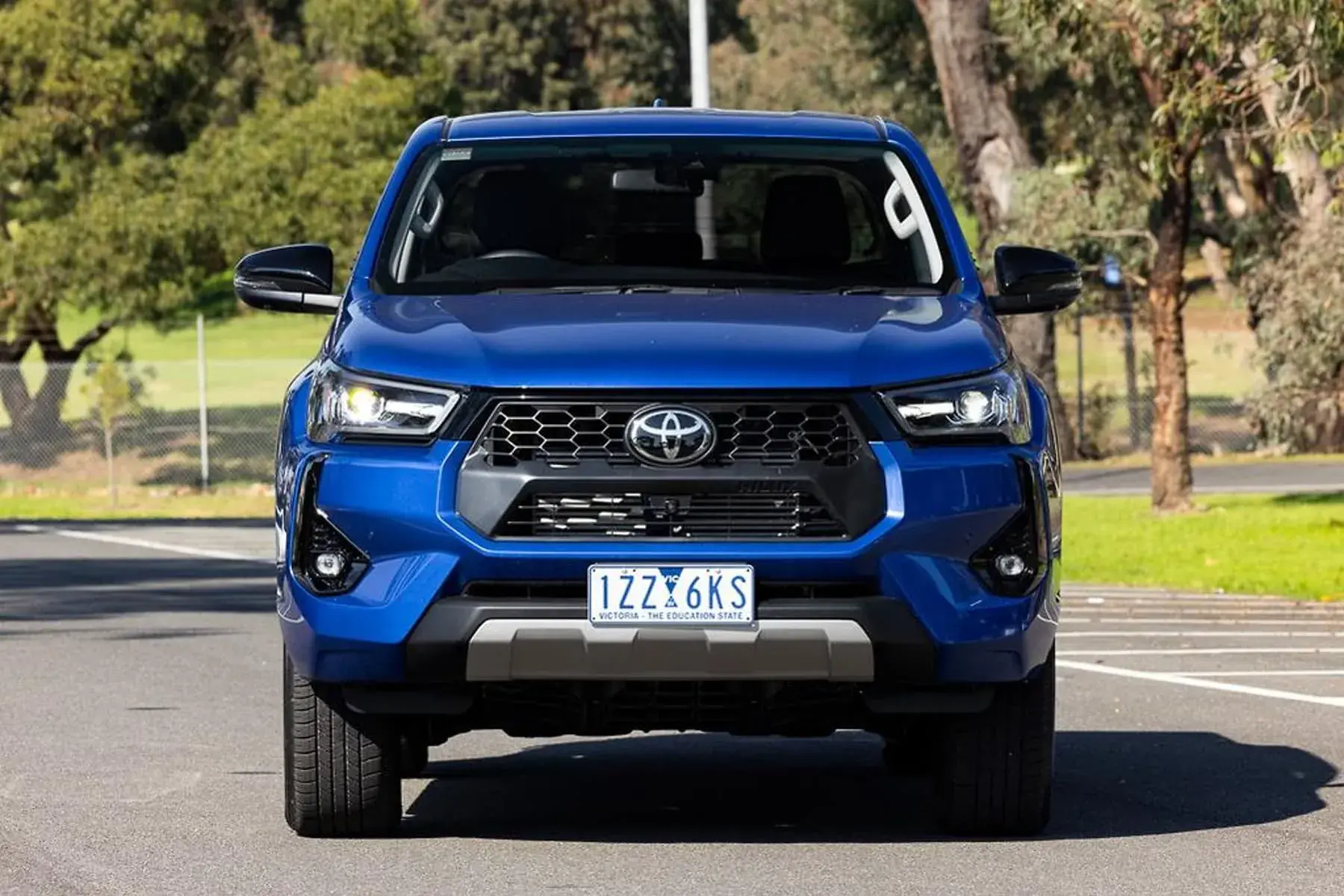 Toyota Hilux Híbrida (4)