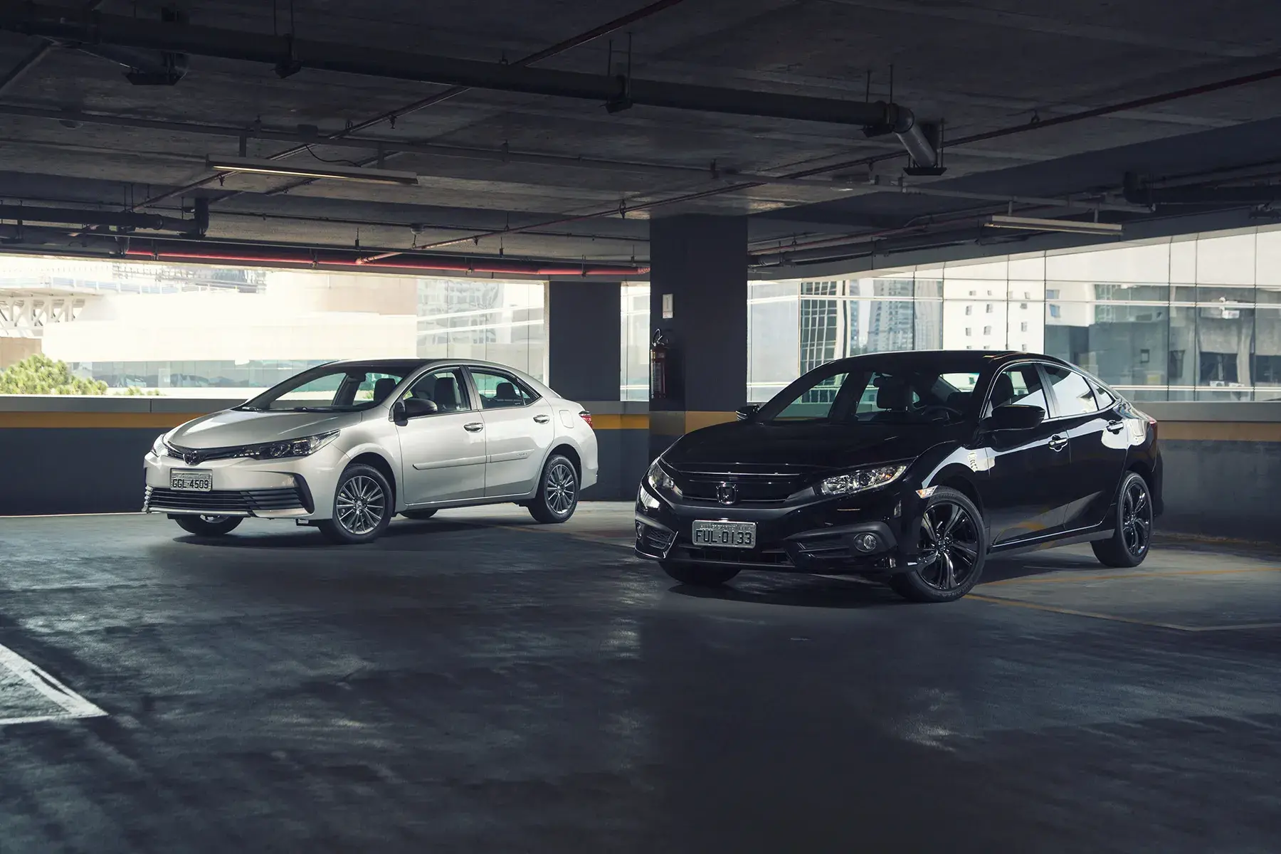 Honda Civic x Toyota Corolla
