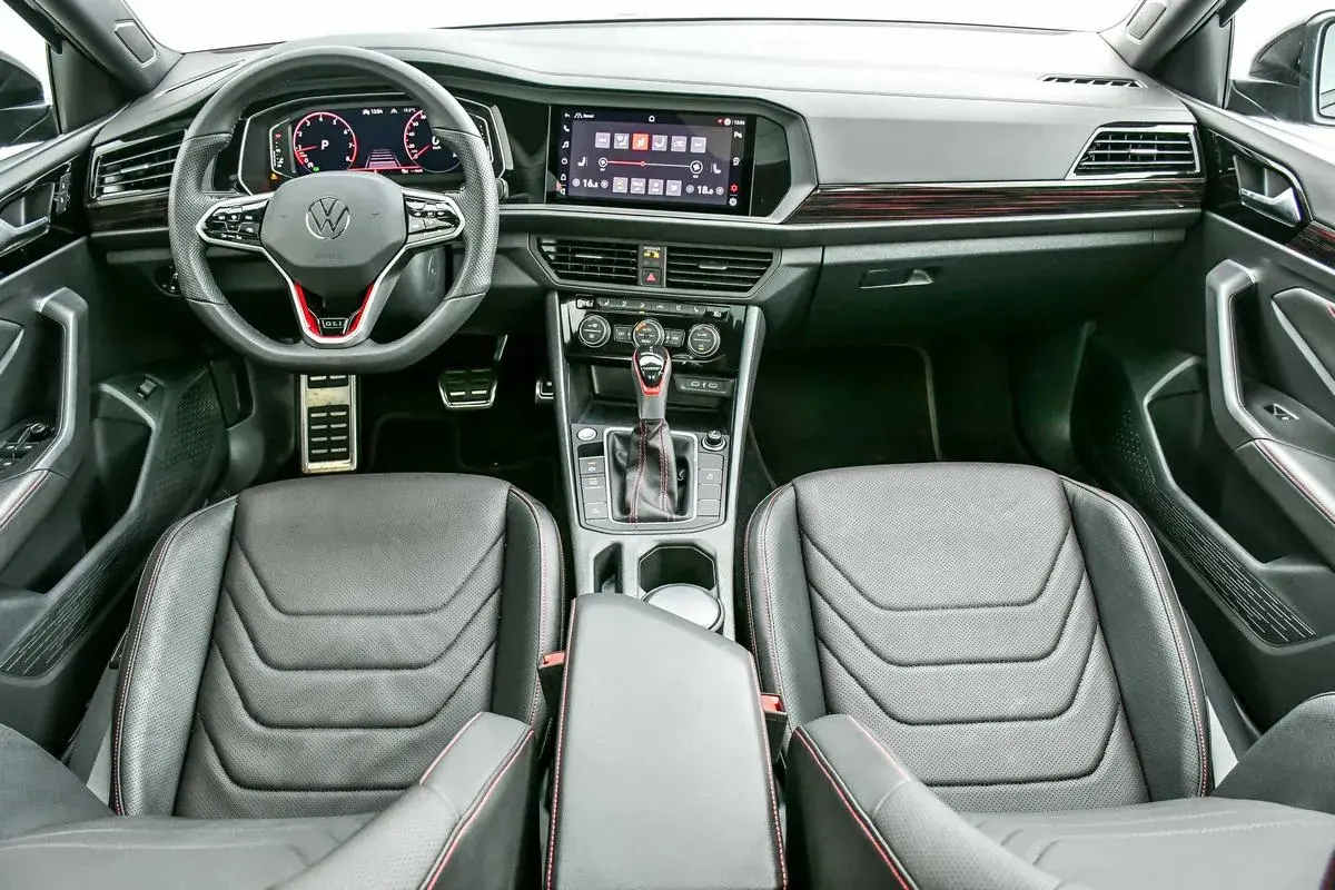 Vw Jetta Gli 6063