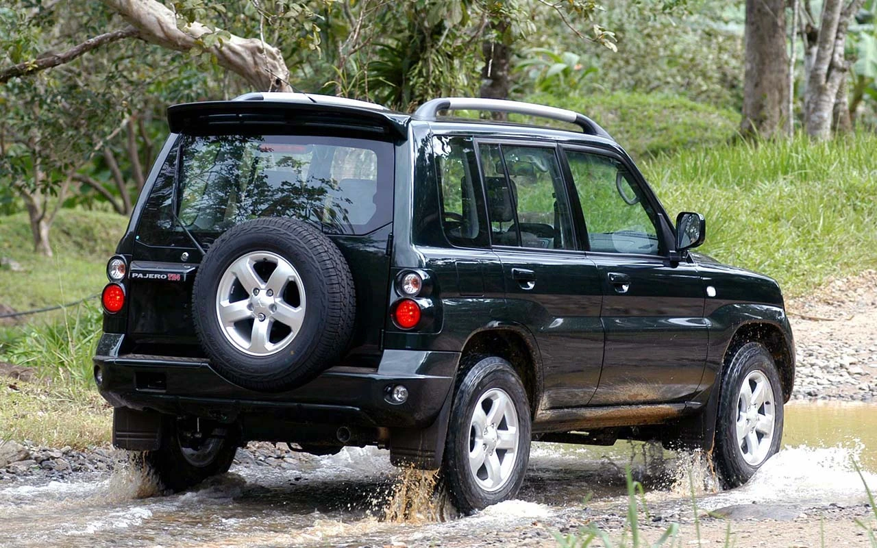 Pajero Tr4 2002 F2