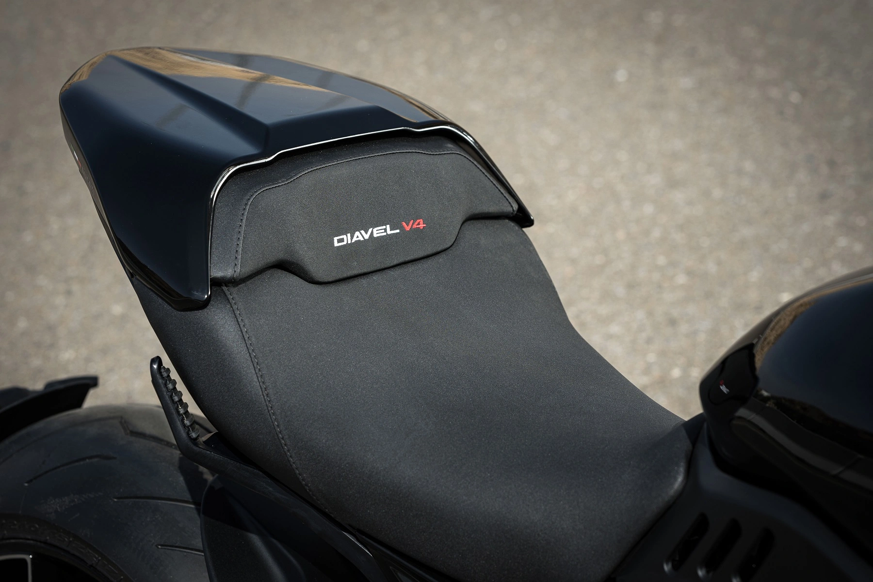 Ducati Diavel V4 (6)