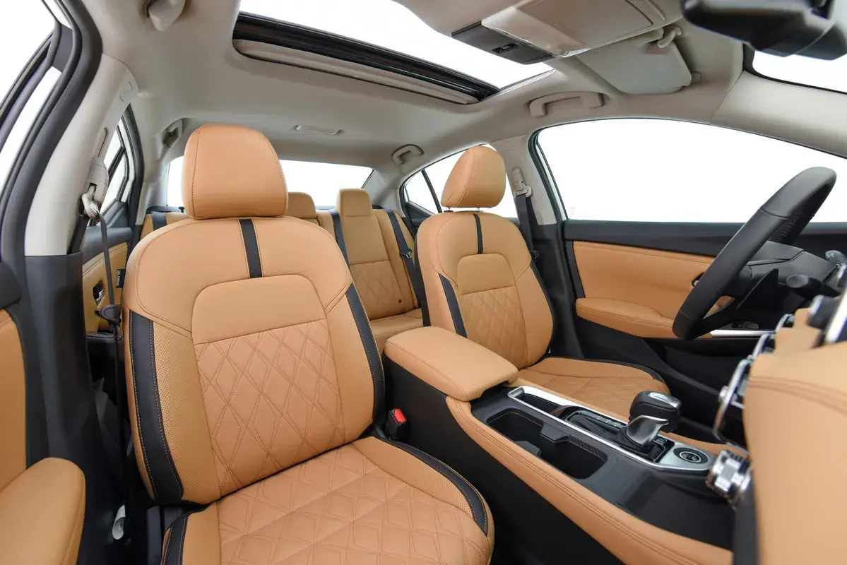 Novo Nissan Sentra Exclusive 2025 Cabine 01