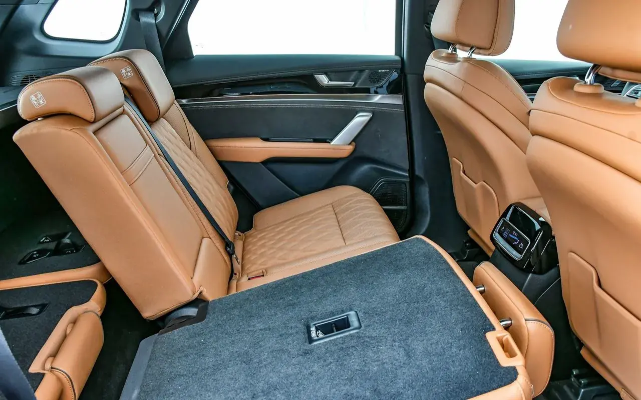 Byd Tan Ev 7837