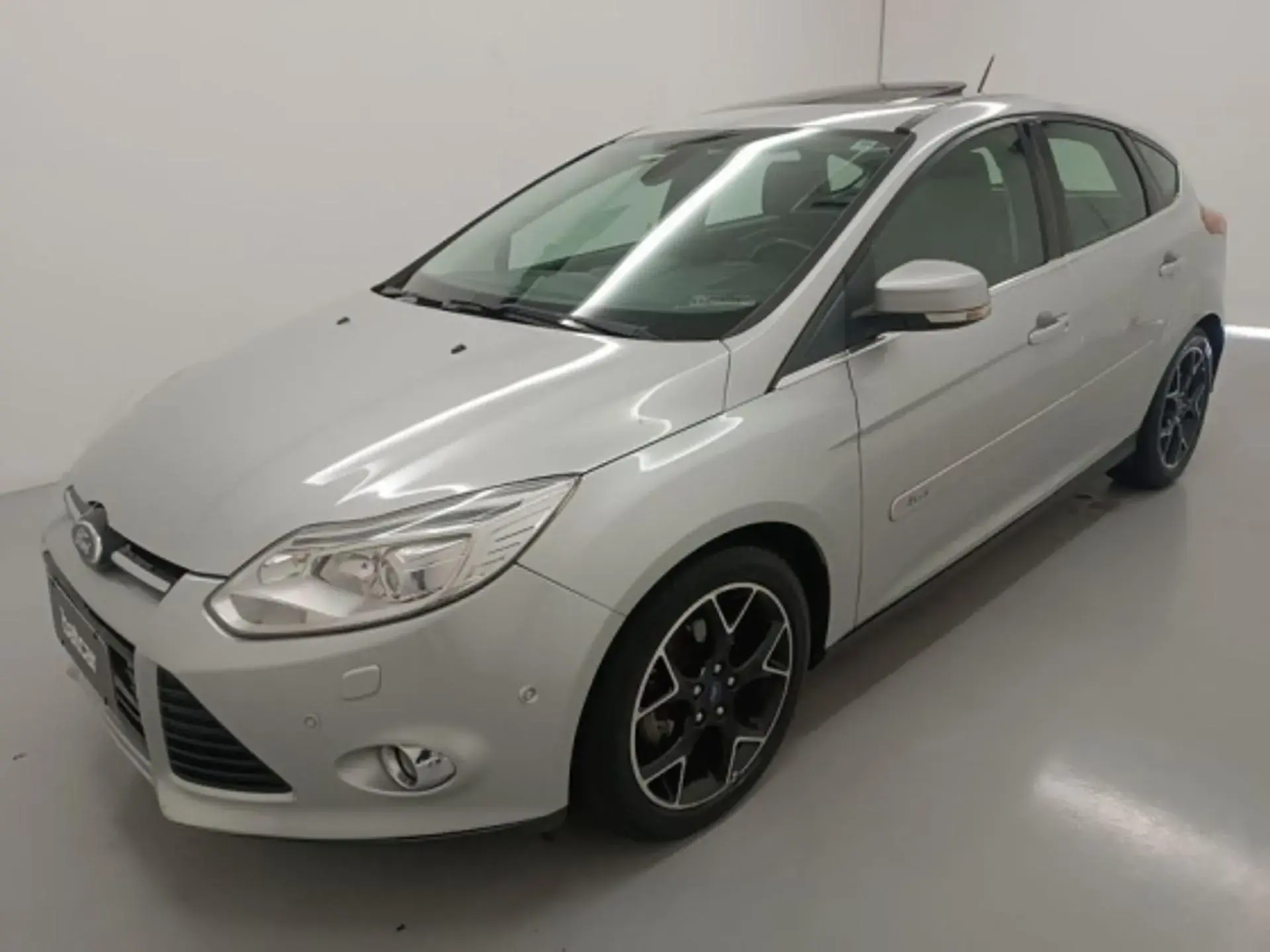Ford Focus 01