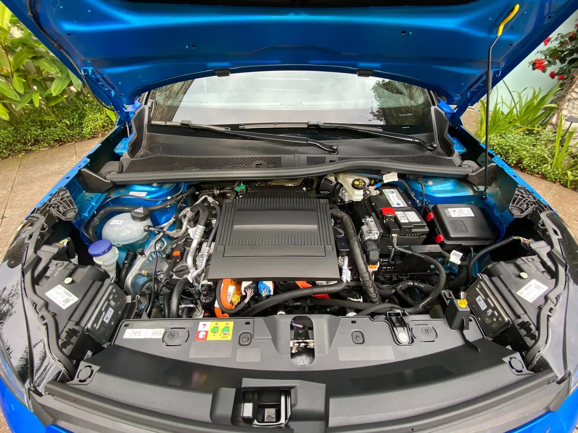 Peugeot e-2008