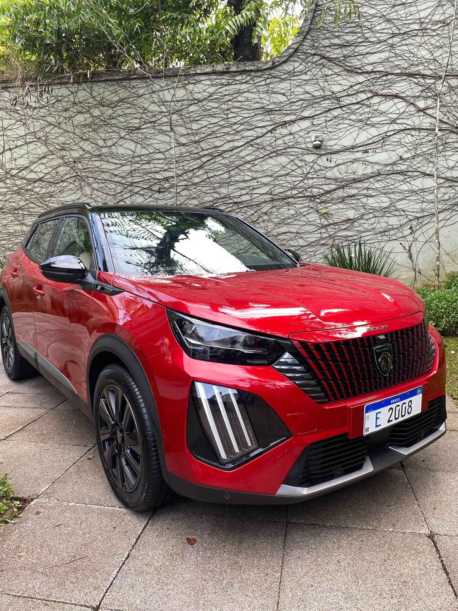 Peugeot e-2008