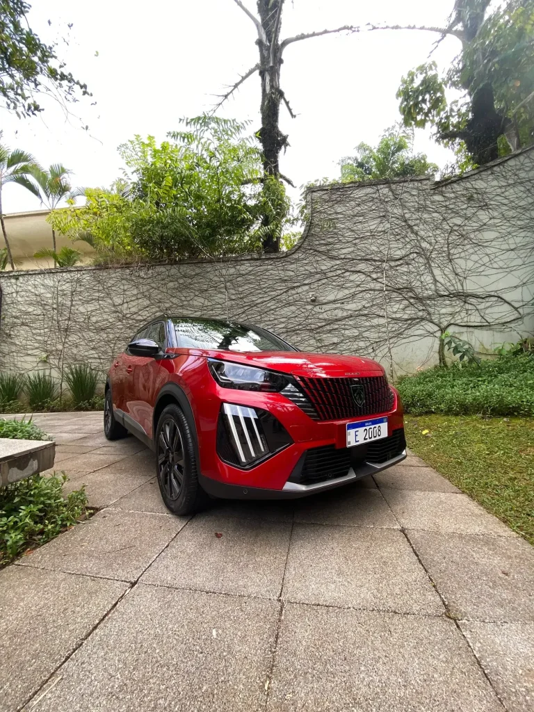 Peugeot e-2008