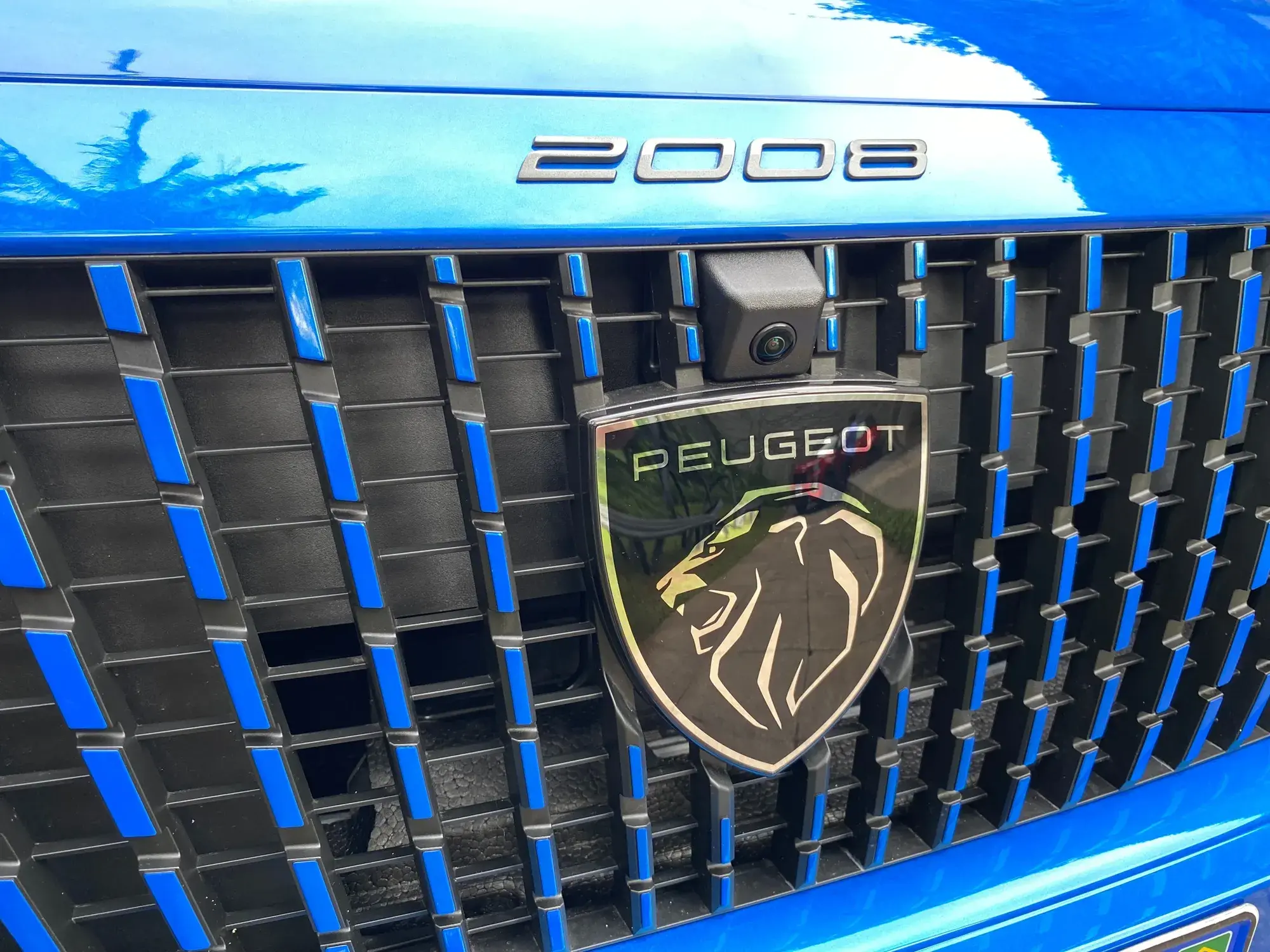 Peugeot e-2008