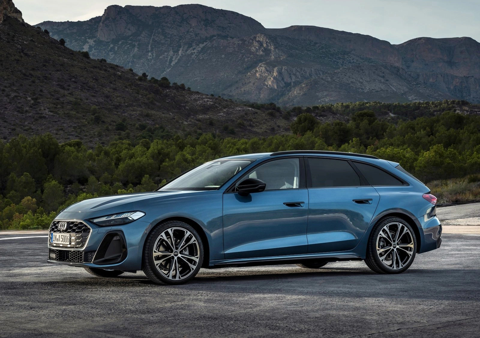 Audi A5 Avant 2025