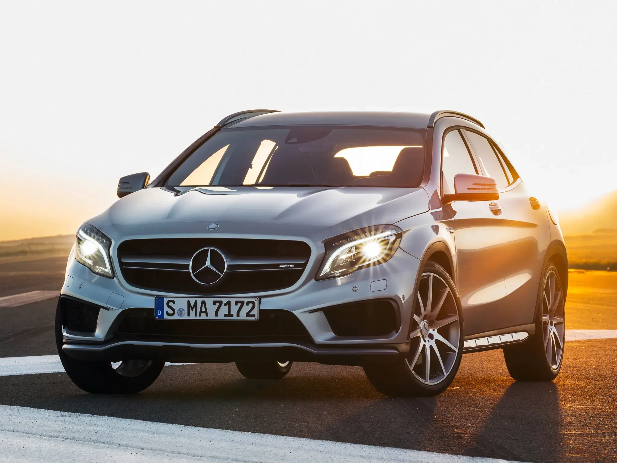 Mercedes Benz Gla 45 Amg 13