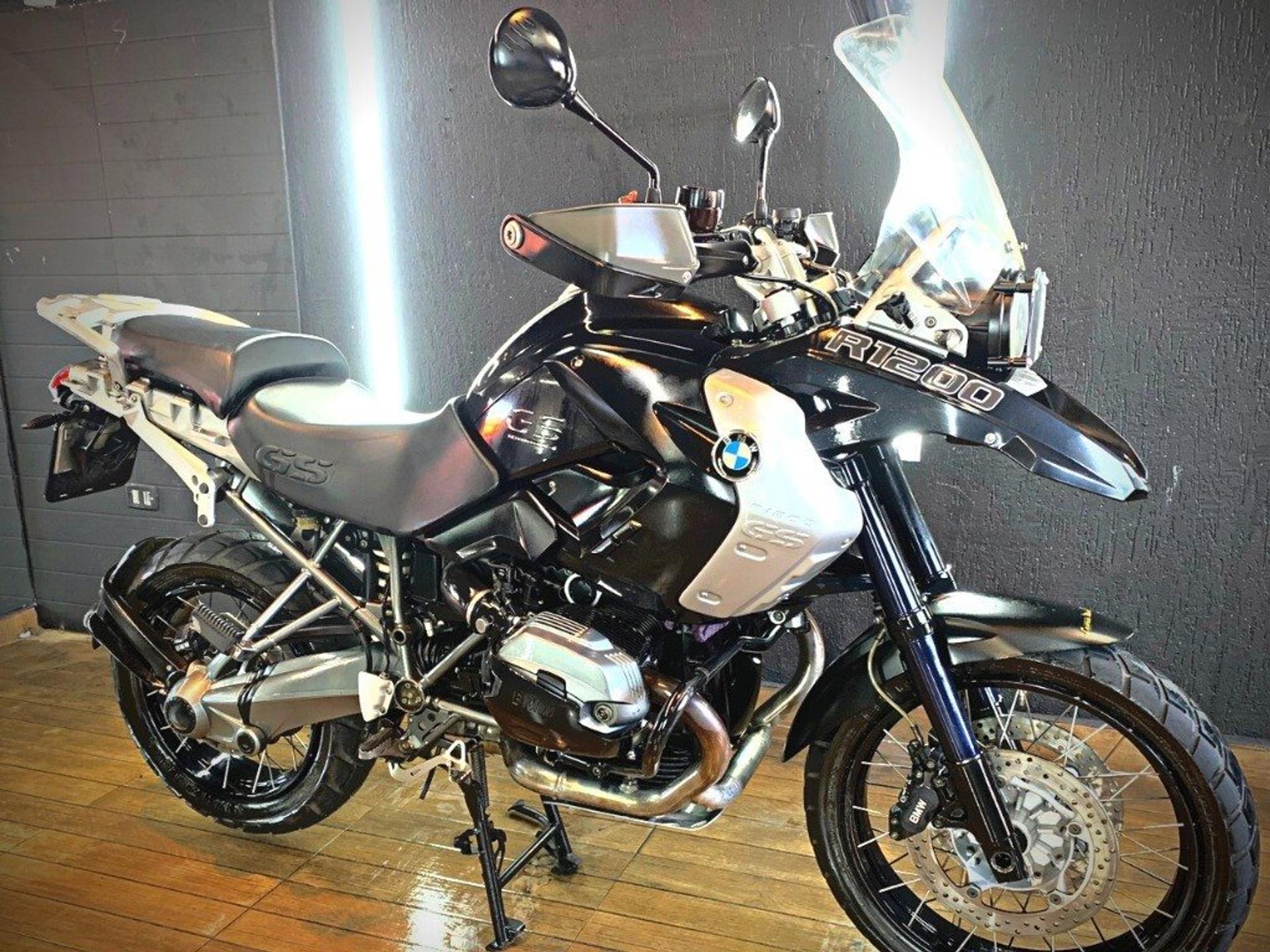 Cinco Motos Bmw R 1200 Gs 2