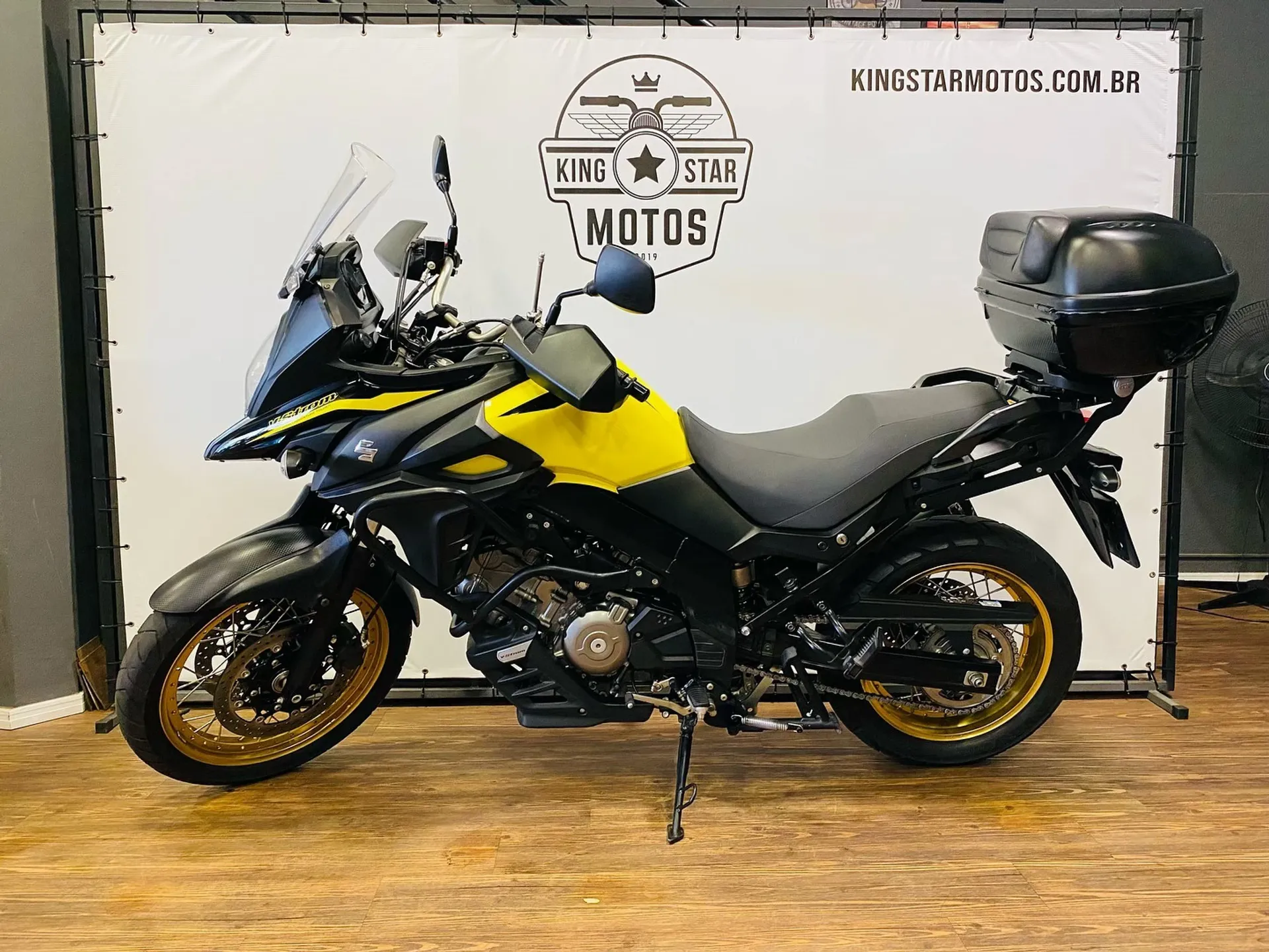 Cinco Motos Suzuki V Strom 650 Xt 4