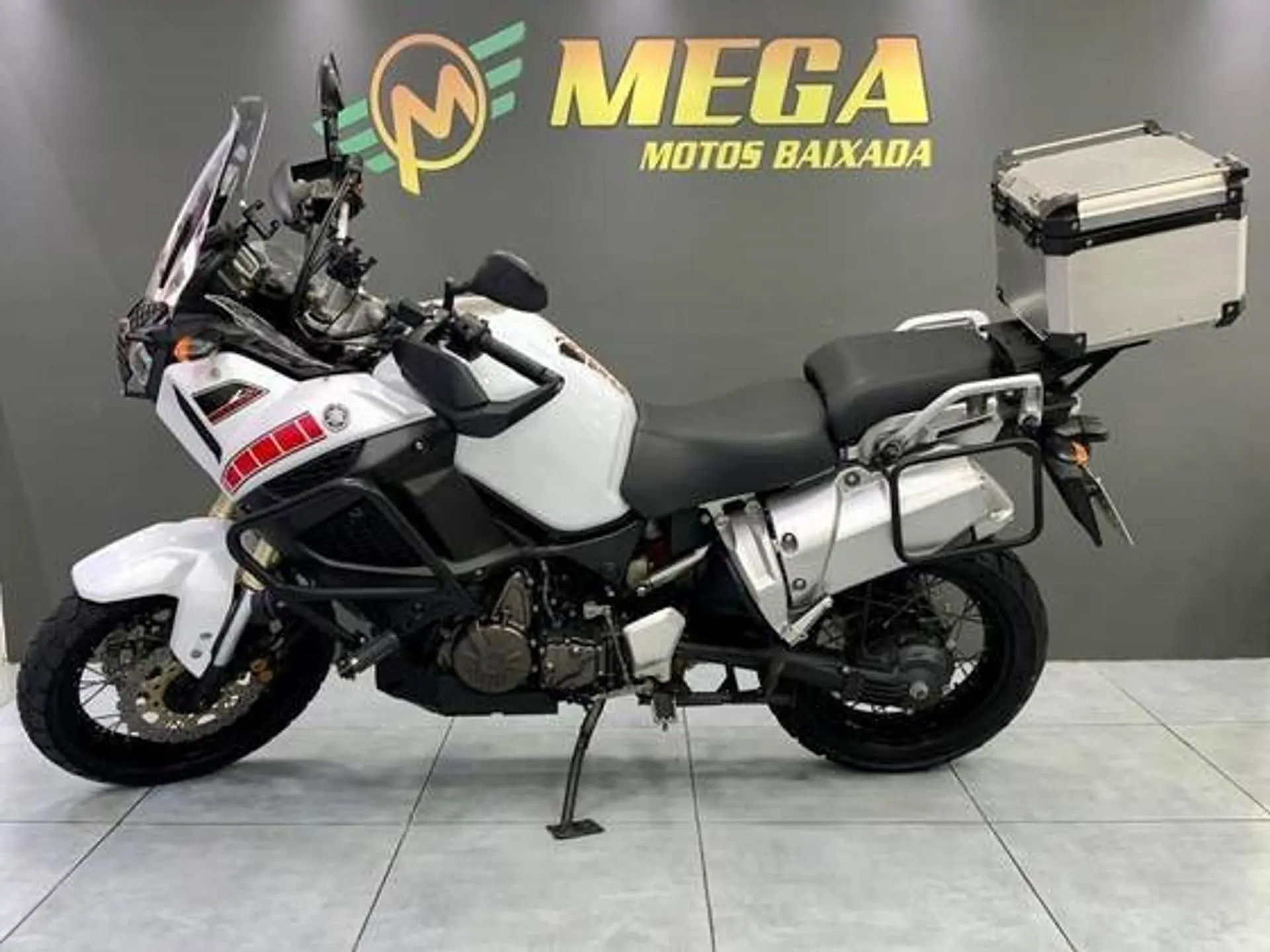 Cinco Motos Yamaha Xt 1200 Z Super Tenere 3