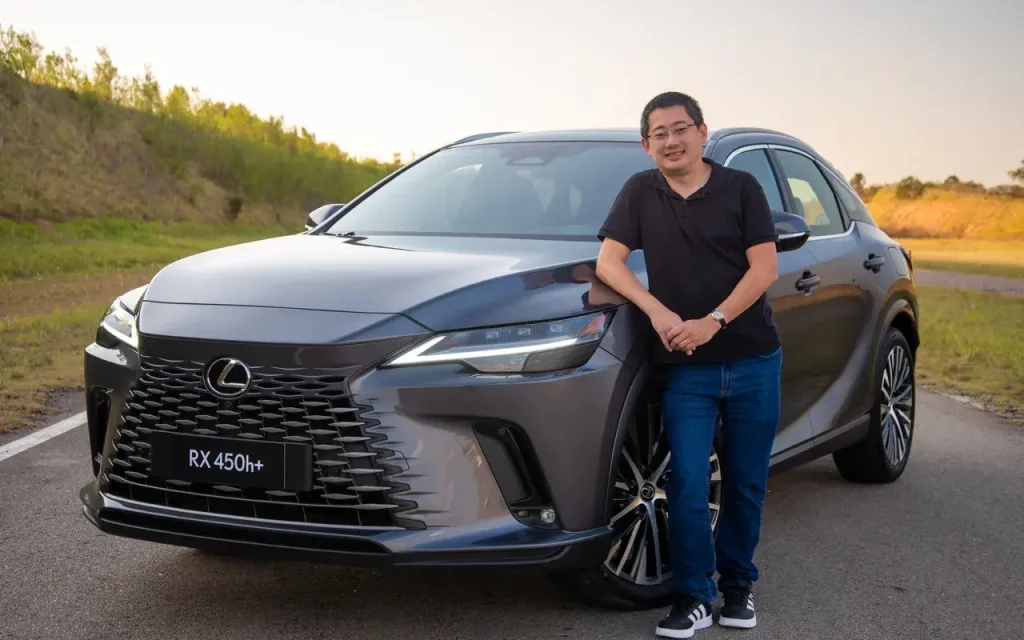 Lexus Rx 450h+ (13)
