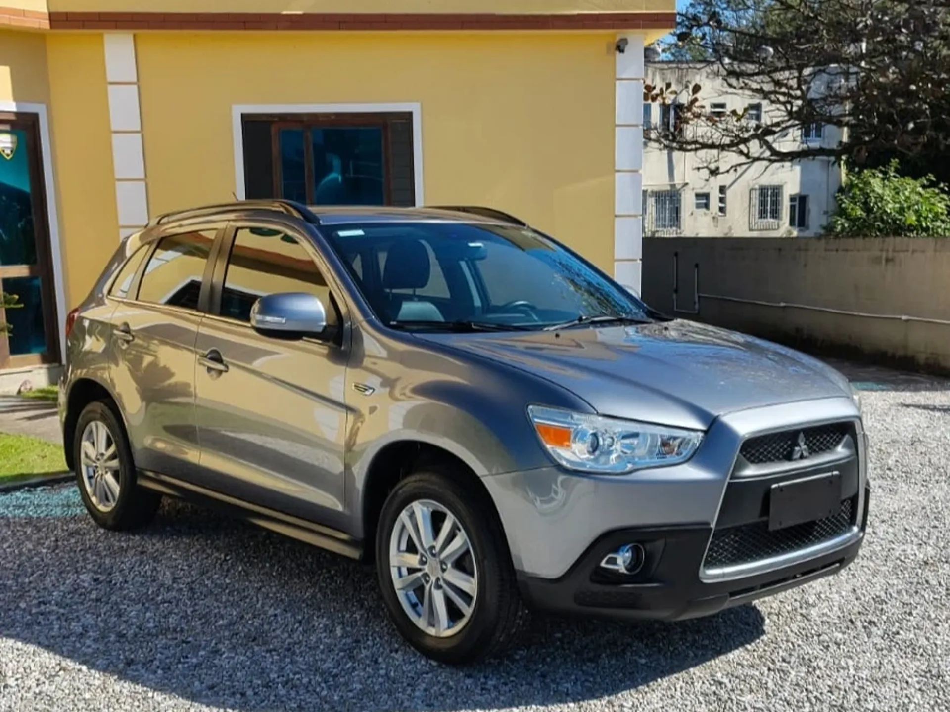 Mitsubishi ASX está na lista dos carros usados automáticos por menos de R$ 60 mil