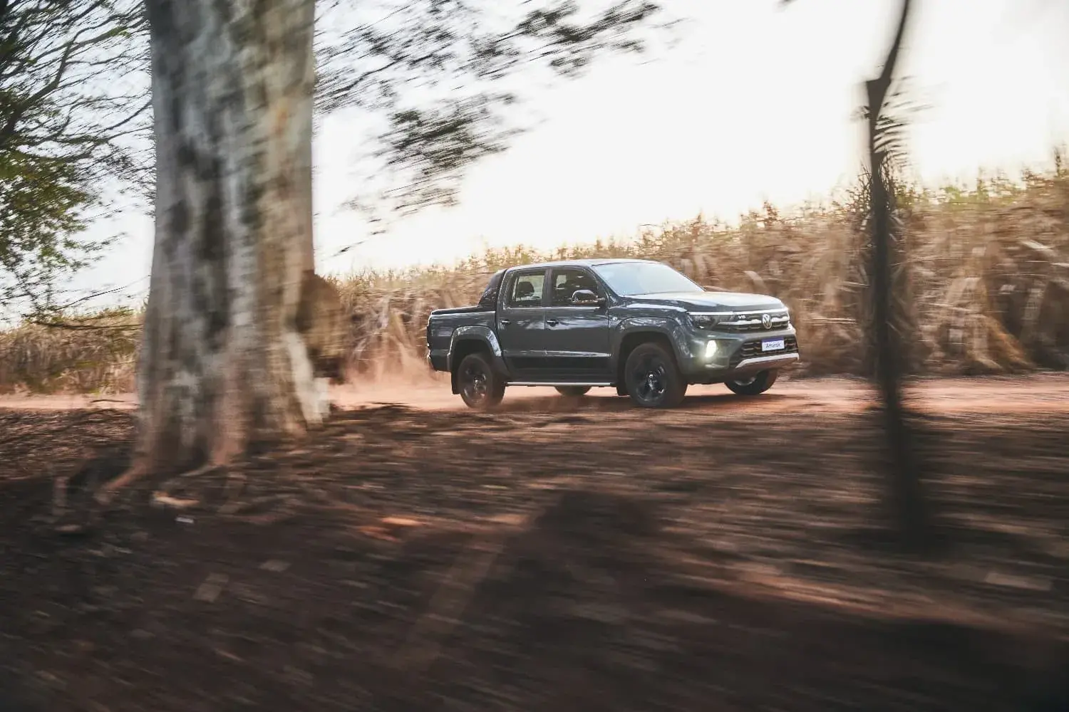 Nova Volkswagen Amarok 2025 Exterior (2)