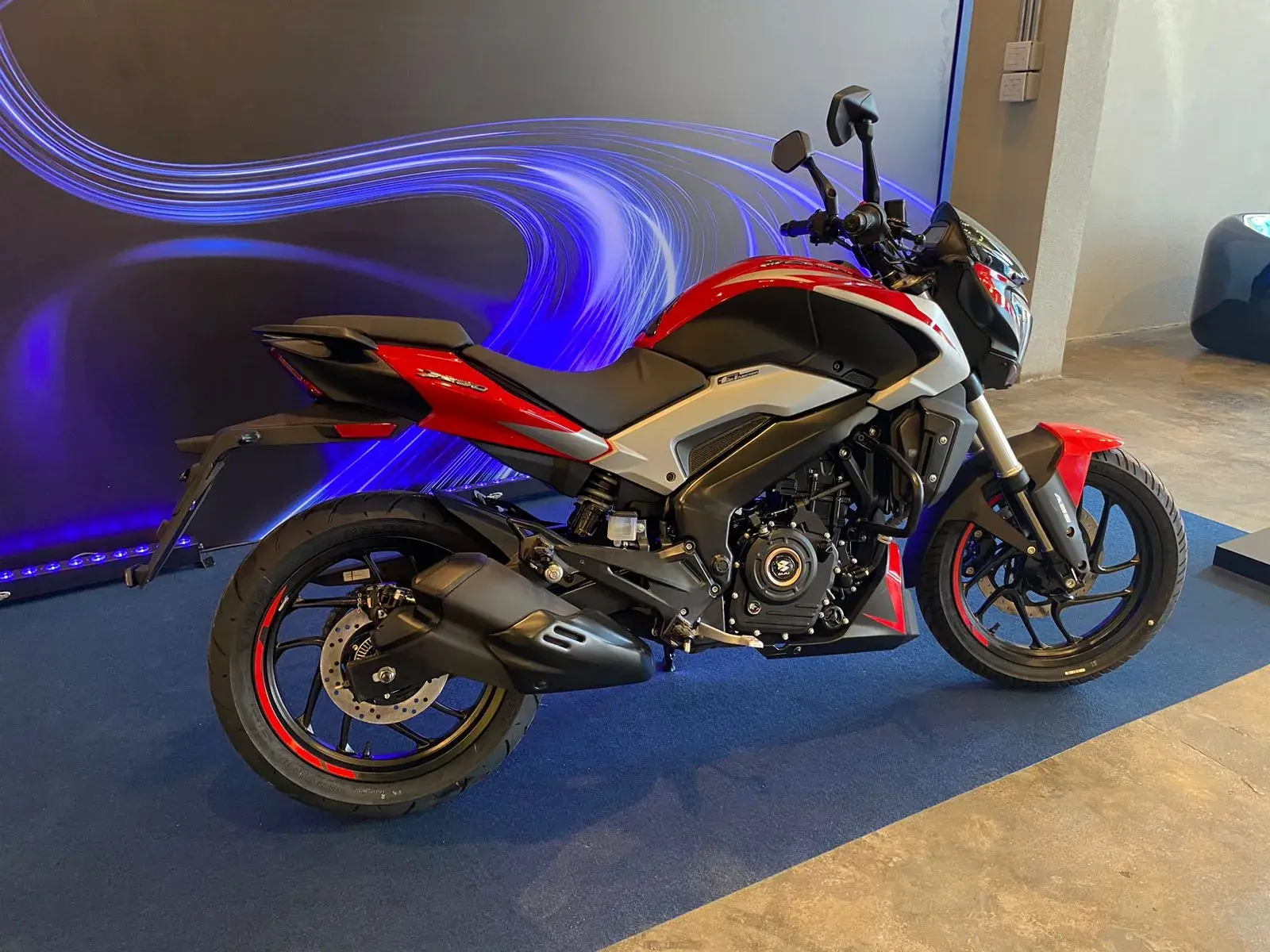Bajaj Dominar 250 2024 (3)