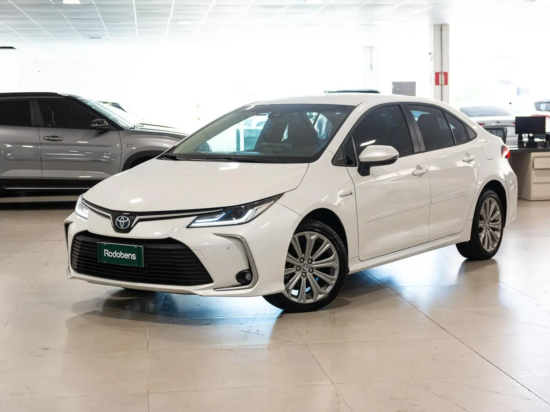 Corolla Altis Hybrid